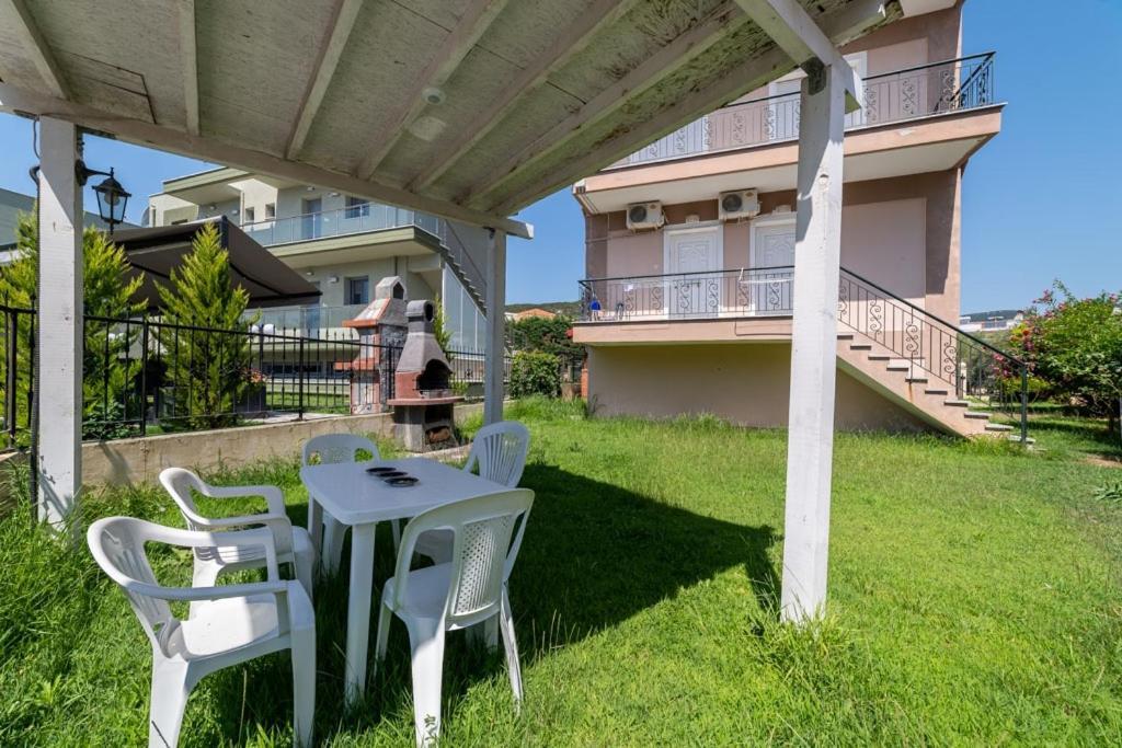 Iraklitsa 2 Appartement Nea Iraklitsa Buitenkant foto